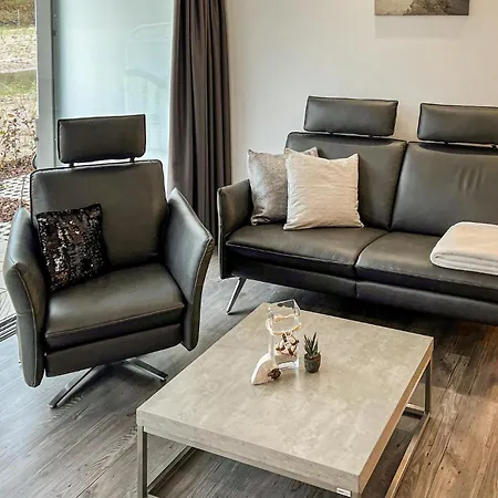 2 Bedroom Stunning In Prora