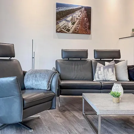 2 Bedroom Stunning In Prora 아파트